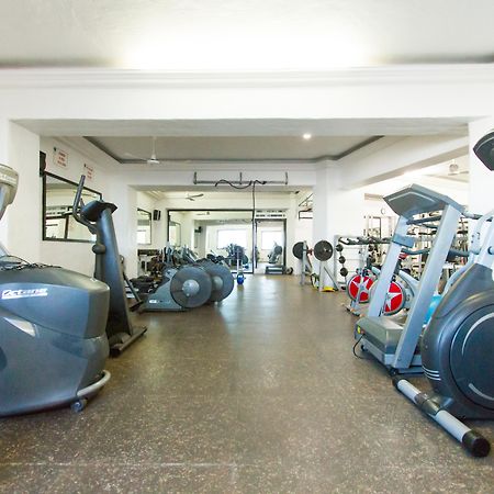 Royal Villas Resort Mazatlán Exterior foto The gym at the hotel