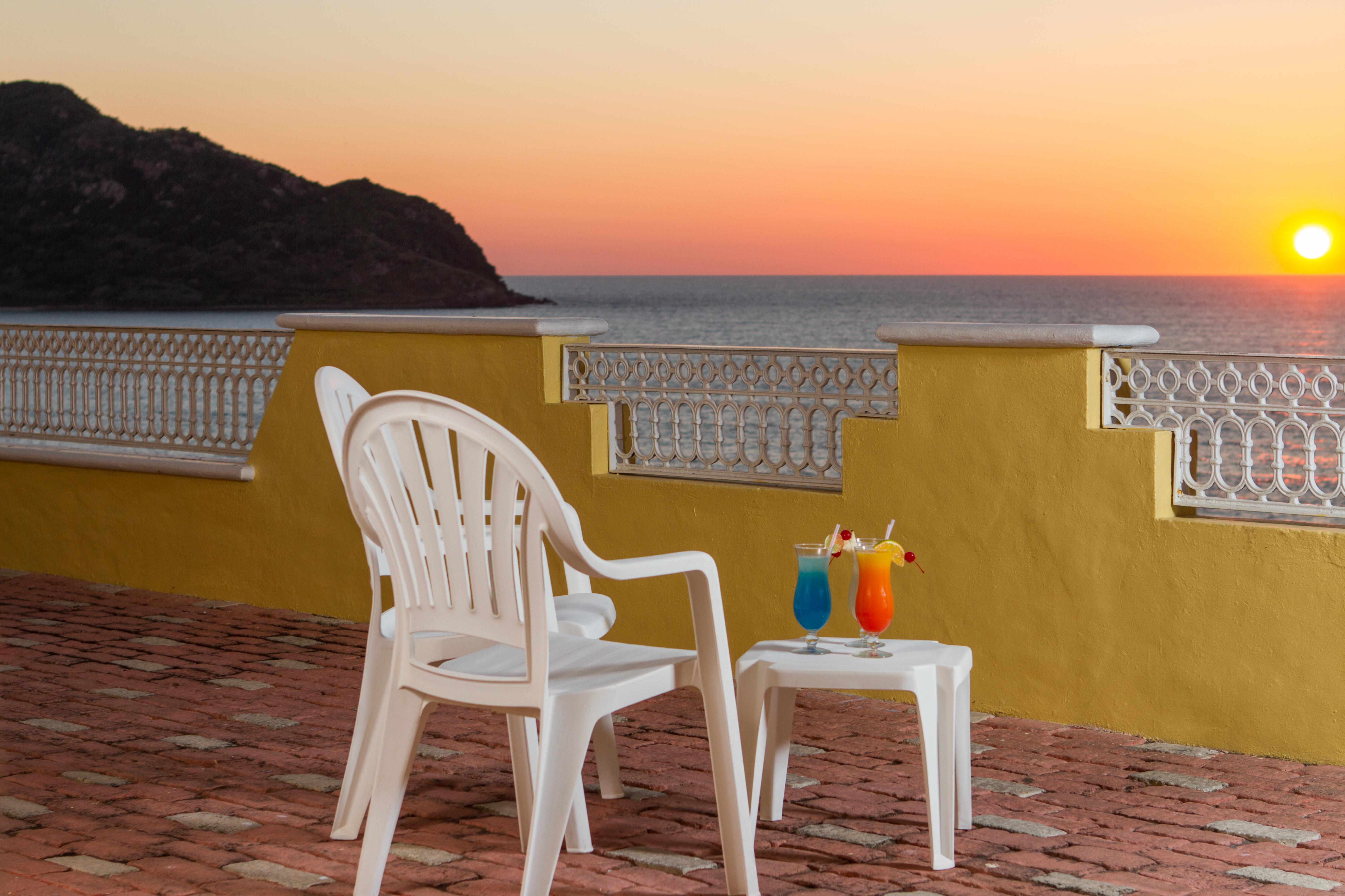 Royal Villas Resort Mazatlán Exterior foto Sunset at the hotel