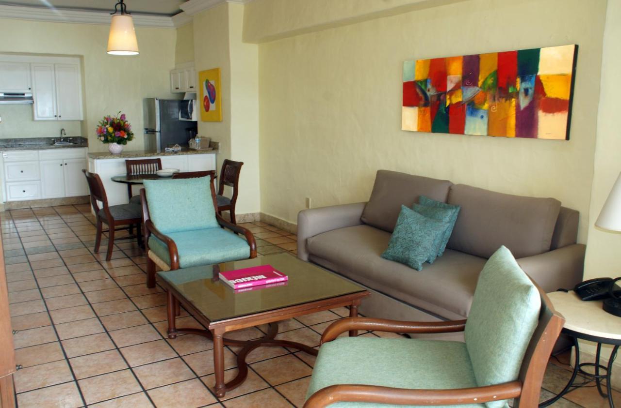 Royal Villas Resort Mazatlán Exterior foto Living room