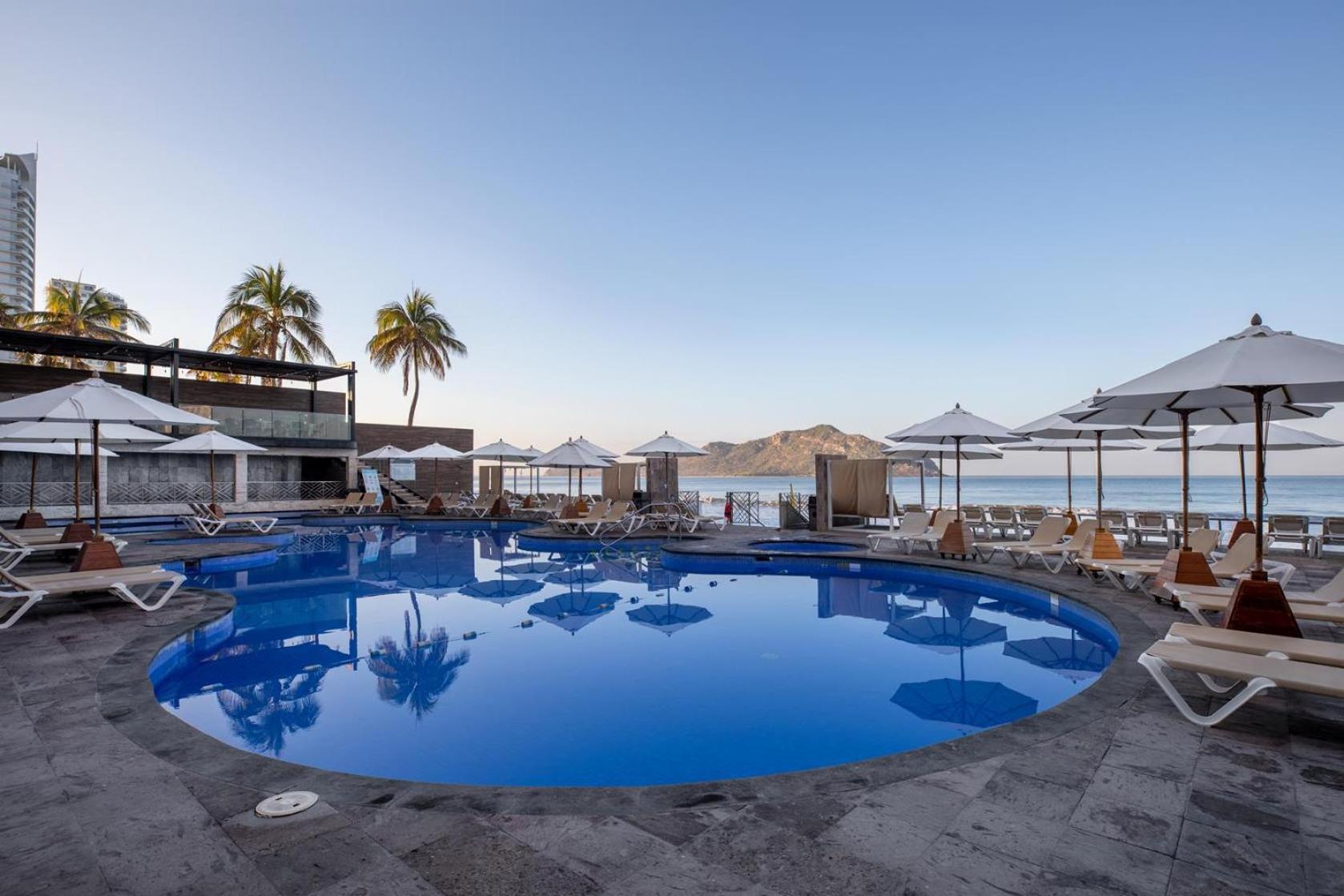 Royal Villas Resort Mazatlán Exterior foto